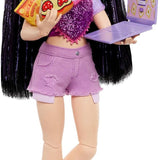 Barbie Dream Besties, Boneca Renee Apresentadora