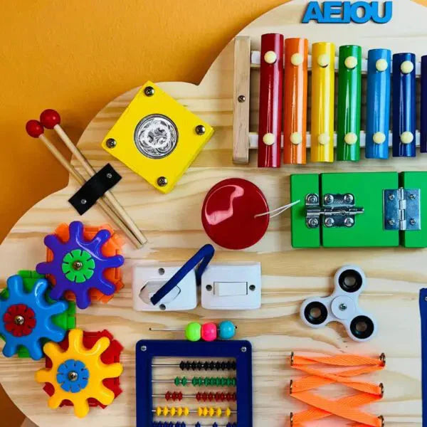 Painel Sensorial Montessori em Madeira Pinus