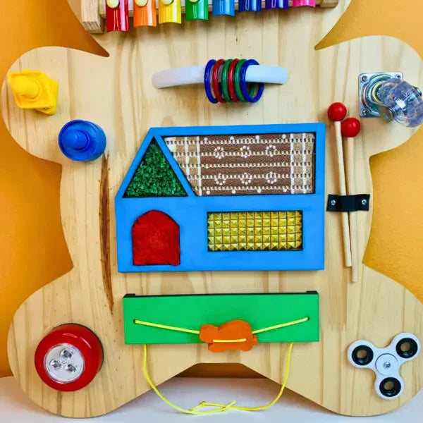 Painel Sensorial Monessori formato Urso