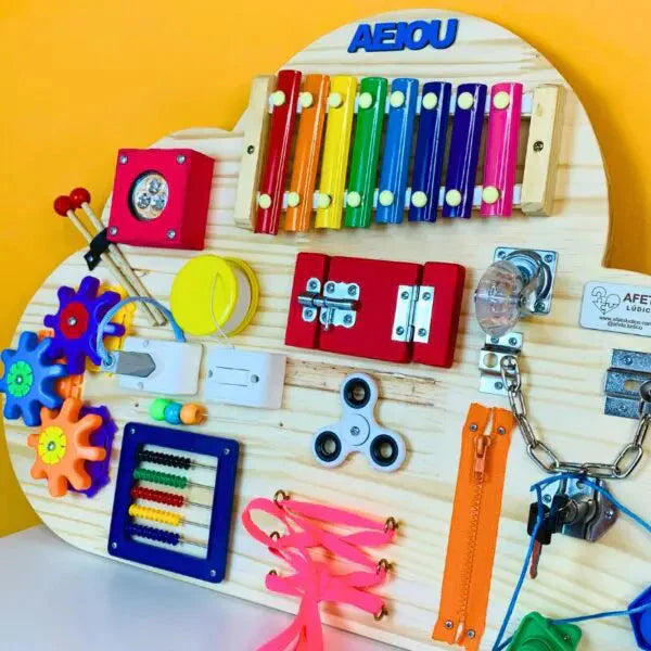 Painel Sensorial Montessori em Madeira Pinus