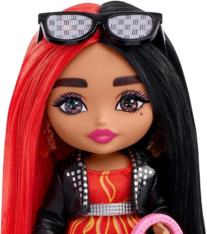 Barbie Extra Minis Boneca Cabelo Vermelho e Preto