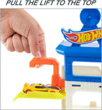 Hot Wheels Ataque de Tubarão com 1 Carro