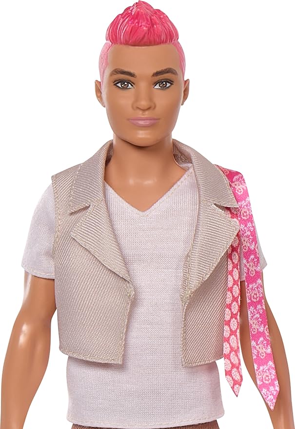 Barbie RBD, Pacote com 5 Bonecos, Incluindo Lupita, Mia, Roberta, Diego e Giovani,