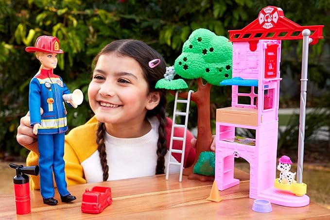 Barbie Profissões Boneca Bombeira com Cachorrinho e 10 Acessórios