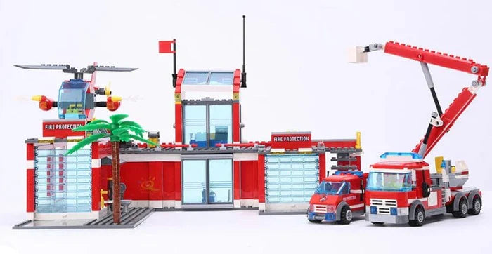 Estação de Bombeiros Lego 774 Peças