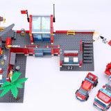 Estação de Bombeiros Lego 774 Peças