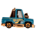 Hot Wheels Diecast Veículo de Brinquedo Toon'd 83 Chevy Silverado