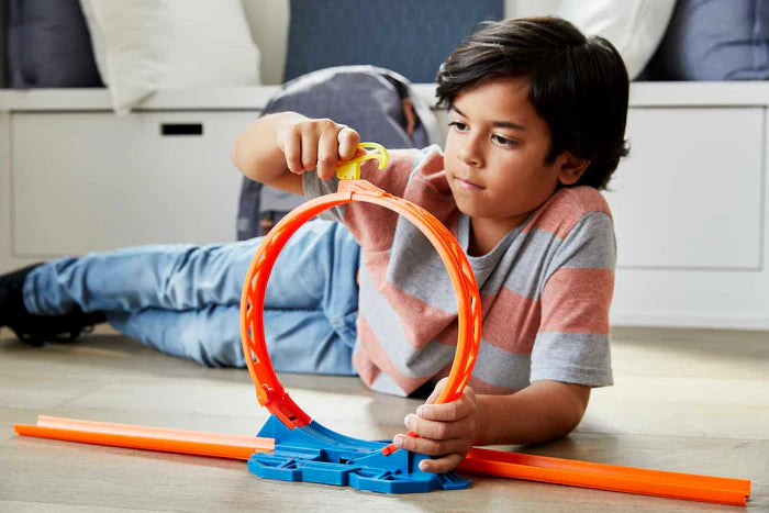 Hot Wheels Track Builder Pista de Brinquedo Pacote de Lançador de Loop
